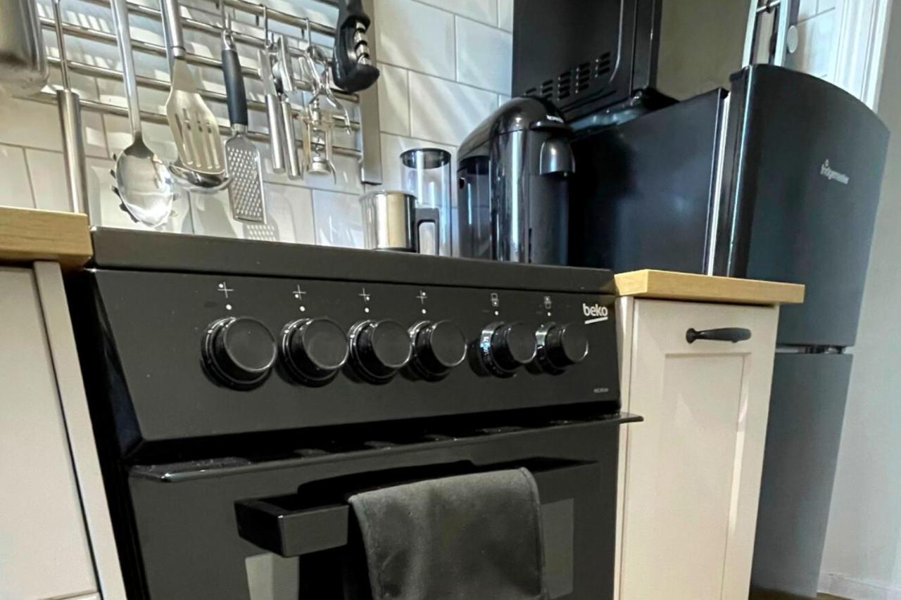 Stunning Luxury Apartment In Central Lymington Luaran gambar