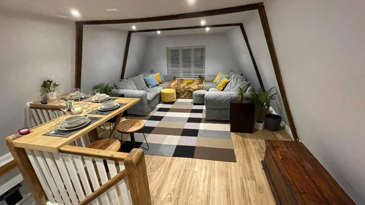 Stunning Luxury Apartment In Central Lymington Luaran gambar